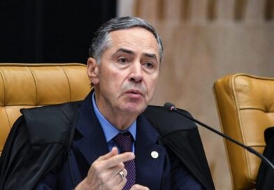 Barroso decide votar em ação sobre aborto antes de se aposentar do STF