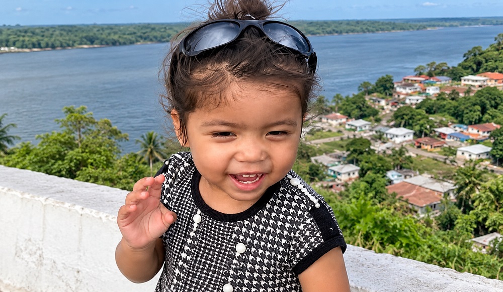 menino de 9 anos atira acidentalmente e mata irmã de 2 anos — Tragédia em Borba