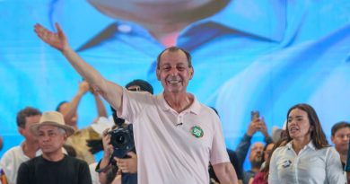 Omar Aziz vence eleição com ampla vantagem, apontam pesquisas Projeta e Pontual