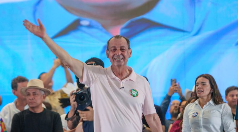 Omar Aziz vence eleição com ampla vantagem, apontam pesquisas Projeta e Pontual
