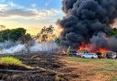 Incêndios atingem nove veículos e mobilizam mais de 20 bombeiros em Iranduba Incêndios atingem nove veículos e mobilizam mais de 20 bombeiros em Iranduba