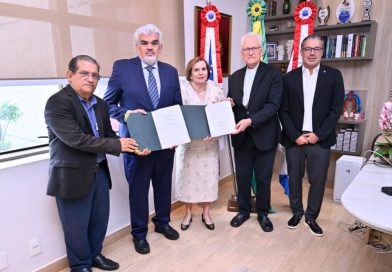 TCE-AM e Arquidiocese firmam parceria para ampliar educação ambiental no Amazonas TCE-AM e Arquidiocese firmam parceria para ampliar educação ambiental no Amazonas