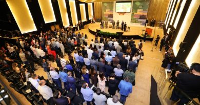 Transporte fluvial e projetos escolares marcam debates da tarde em seminário no TCE-AM