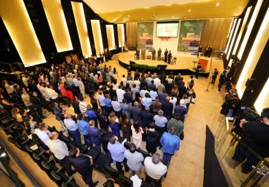 Transporte fluvial e projetos escolares marcam debates da tarde em seminário no TCE-AM